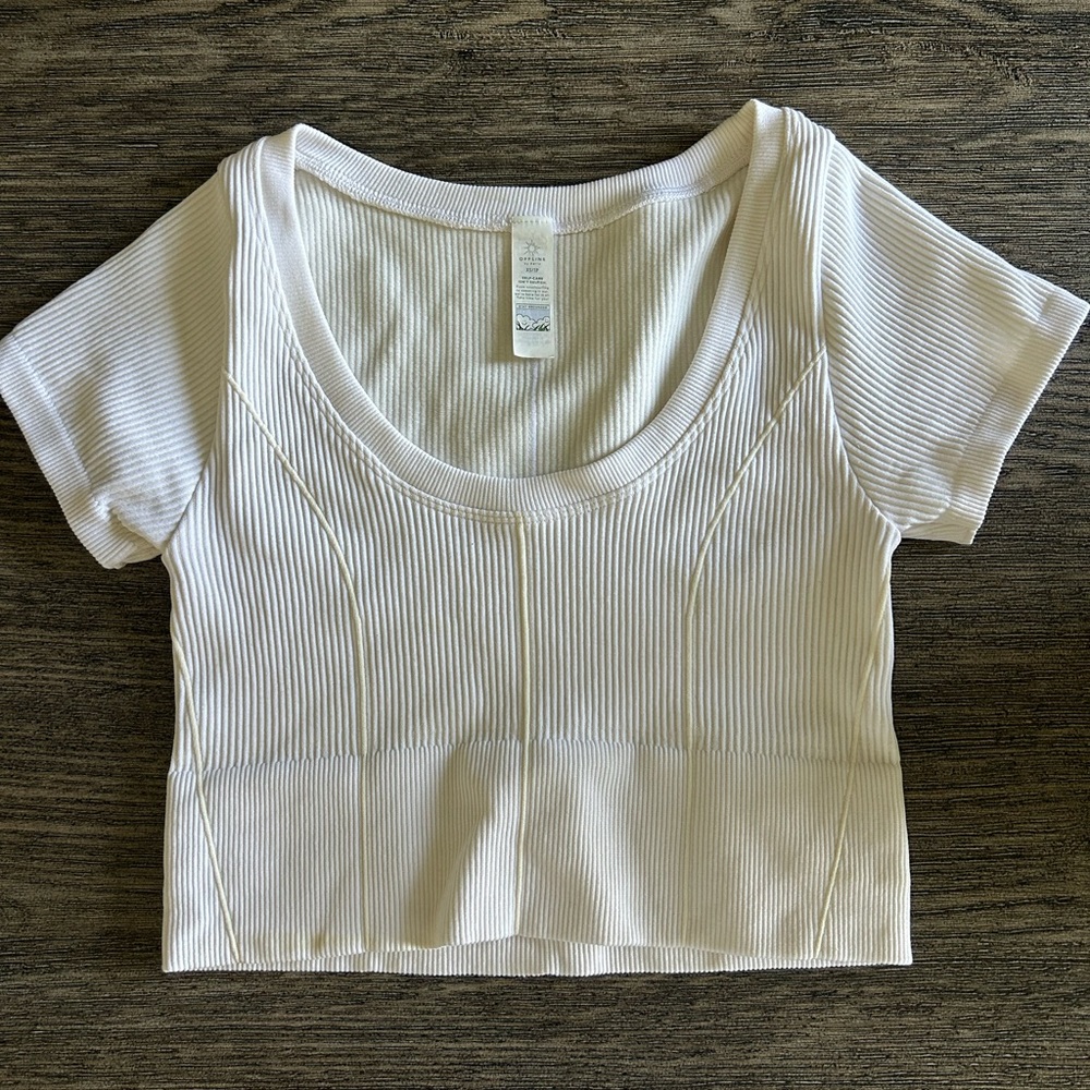 Offline seamless ribbed athletic top